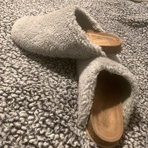 Soda Slide ons size 10